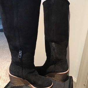 COACH KELLY GENUINE SHEARLING LINED WEDGE BOOT
